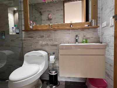 Casa de 5 alcobas en venta en Envigado, Envigado, 450 m² · foto 17 de 19