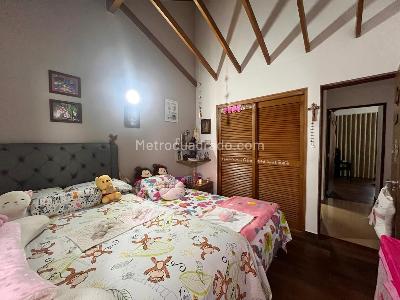 Casa de 4 alcobas en venta en Envigado, Envigado, 190 m² · foto 9 de 20