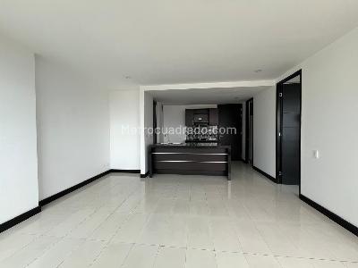 Apartamento de 1 alcoba en arriendo en Alejandría, Medellín, 53 m² · foto 2 de 11