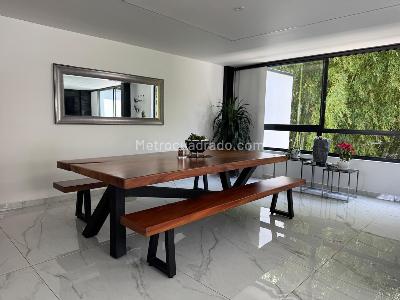 Casa de 3 alcobas en venta en Rionegro, Rionegro, 311 m² · foto 2 de 11