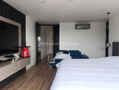 Apartamento de 3 alcobas en venta en El Poblado, Medellín, 218 m² · foto 11 de 20