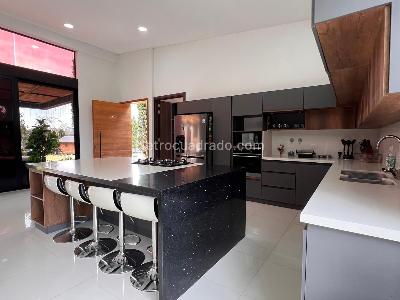 Casa en arriendo en Envigado, Envigado · foto 5 de 18