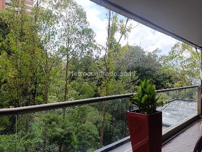 Apartamento de 2 alcobas en arriendo en El Tesoro, Medellín, 104 m² · foto 13 de 14
