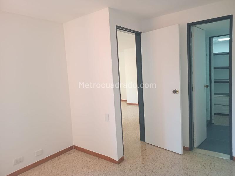 Apartamento Moderno de 2 Alcobas en El Poblado - 9