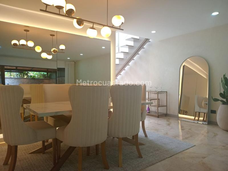 Elegant 4BR House for Rent in El Poblado - 5