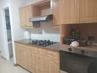 Casa en arriendo en El Poblado, Medellín · foto 8 de 20