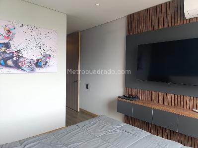 Apartamento de 2 alcobas en arriendo en El Poblado, Medellín, 92 m² · foto 12 de 20