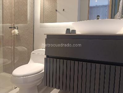 Apartamento de 2 alcobas en arriendo en El Poblado, Medellín, 92 m² · foto 18 de 20