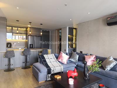 Apartamento de 2 alcobas en arriendo en El Poblado, Medellín, 92 m² · foto 2 de 20