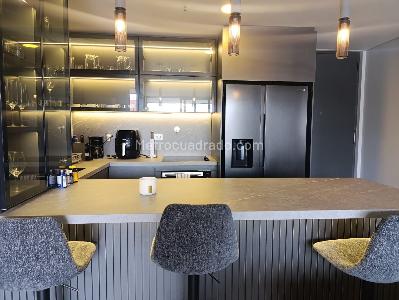 Apartamento de 2 alcobas en arriendo en El Poblado, Medellín, 92 m² · foto 8 de 20
