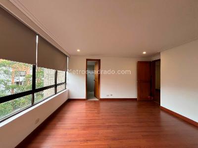 Apartamento de 3 alcobas en arriendo en El Poblado, Medellín, 210 m² · foto 15 de 19