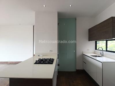 Apartamento de 2 alcobas en arriendo en San Lucas, Medellín, 112 m² · foto 9 de 18