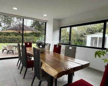 Casa de 5 alcobas en venta en Rionegro, Rionegro, 900 m² · foto 4 de 17