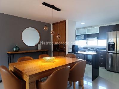 Apartamento de 3 alcobas en arriendo en El Poblado, Medellín, 120 m² · foto 3 de 19