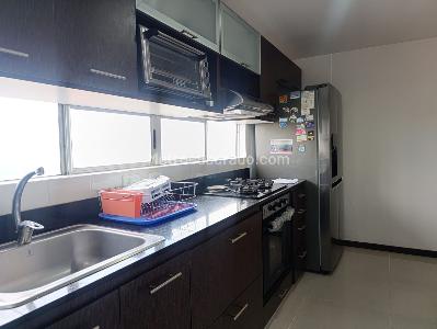 Apartamento de 3 alcobas en arriendo en El Poblado, Medellín, 120 m² · foto 7 de 19