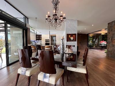 Casa de 3 alcobas en venta en Envigado, Envigado, 520 m² · foto 3 de 19