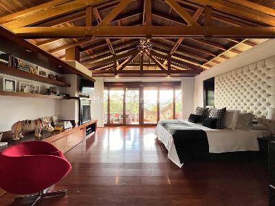 Casa de 3 alcobas en venta en Envigado, Envigado, 410 m² · foto 16 de 20