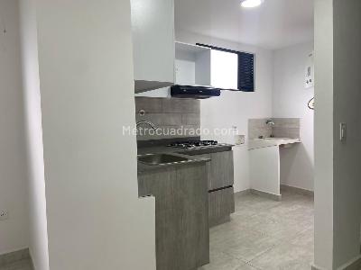 Apartamento de 1 alcoba en venta en Sabaneta, Sabaneta, 45 m² · foto 5 de 12