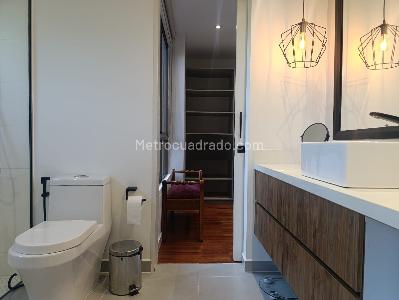 Apartamento en arriendo en El Poblado, Medellín · foto 16 de 19
