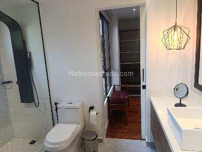 Apartamento en arriendo en El Poblado, Medellín · foto 18 de 19