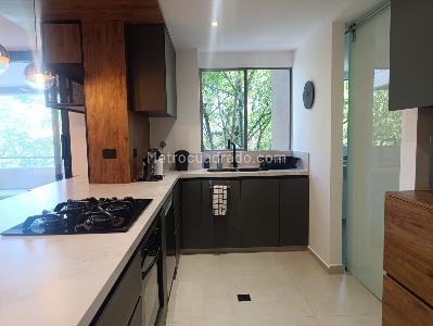 Apartamento en arriendo en El Poblado, Medellín · foto 5 de 19