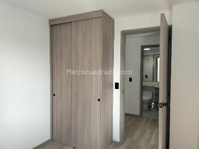 Apartamento de 3 alcobas en arriendo en El Poblado, Medellín, 105 m² · foto 16 de 19