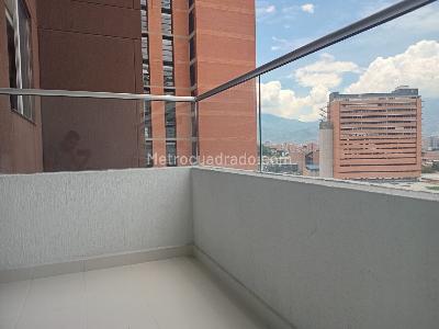 Apartamento de 3 alcobas en arriendo en El Poblado, Medellín, 79 m² · foto 19 de 19
