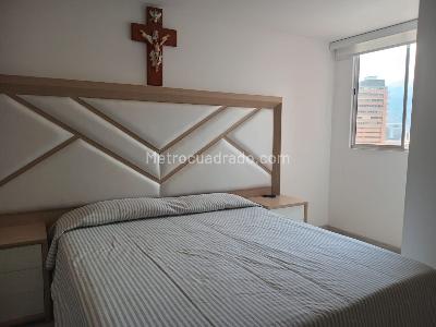 Apartamento de 3 alcobas en arriendo en El Poblado, Medellín, 79 m² · foto 9 de 19