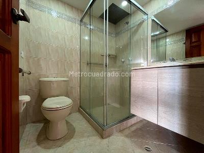 Apartamento en venta en El Poblado, Medellín · foto 15 de 20