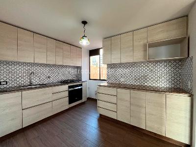 Apartamento en venta en El Poblado, Medellín · foto 5 de 20