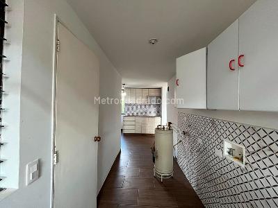 Apartamento en venta en El Poblado, Medellín · foto 8 de 20