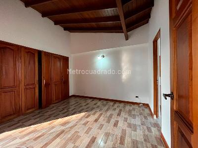 Apartamento en venta en El Poblado, Medellín · foto 9 de 20