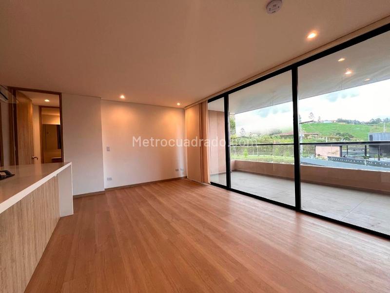 2BR Apartment in RETIRO (85 m²)