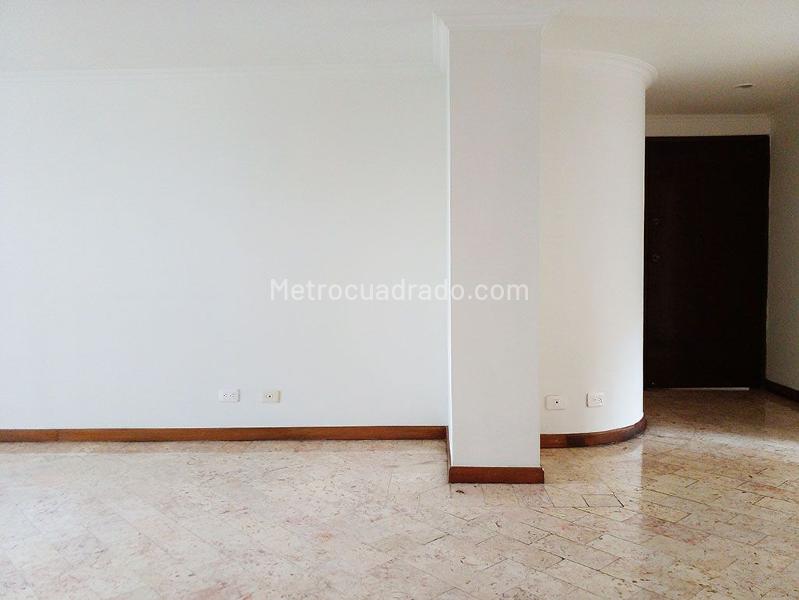 2BR Apartment in EL POBLADO (87 m²) - 4