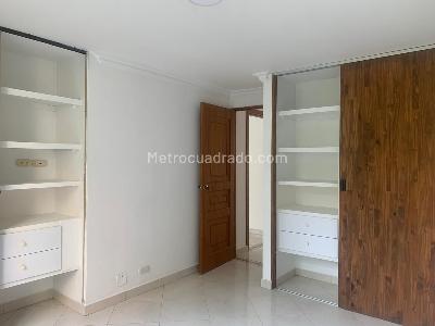 Apartamento de 3 alcobas en arriendo en Alejandría, Medellín, 102 m² · foto 13 de 17