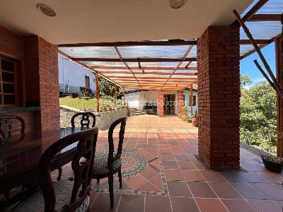 Casa de 3 alcobas en venta en Envigado, Envigado, 415 m² · foto 19 de 20