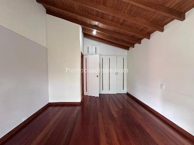 Casa de 4 alcobas en arriendo en El Poblado, Medellín, 250 m² · foto 12 de 20