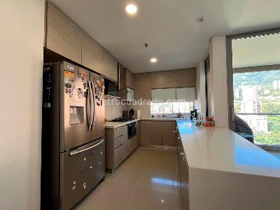 Apartamento de 2 alcobas en venta en La Florida, Medellín, 133 m² · foto 6 de 19