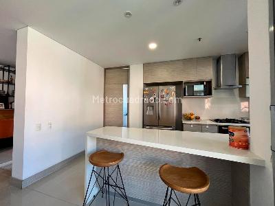 Apartamento de 2 alcobas en venta en La Florida, Medellín, 133 m² · foto 9 de 19