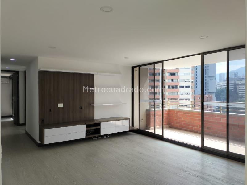 Apartamento en Arriendo, EL POBLADO, Medellín - Ansicht 2