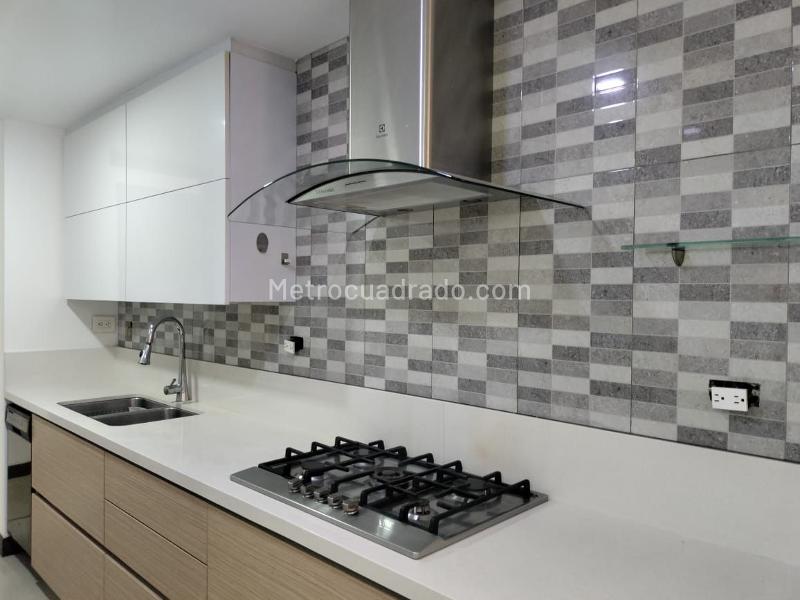 Apartamento en Arriendo, EL POBLADO, Medellín - Mehr