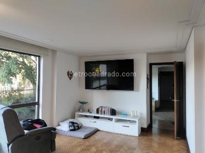 Apartamento de 3 alcobas en venta en El Poblado, Medellín, 215 m² · foto 11 de 19