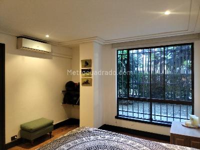 Apartamento de 3 alcobas en venta en El Poblado, Medellín, 215 m² · foto 14 de 19