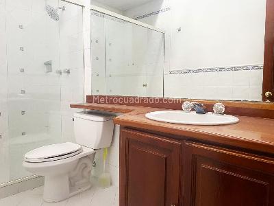 Casa de 4 alcobas en venta en Rionegro, Rionegro, 320 m² · foto 17 de 18