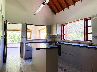 Casa de 4 alcobas en venta en Rionegro, Rionegro, 320 m² · foto 4 de 18