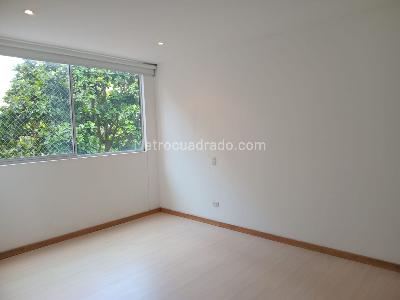 Apartamento de 3 alcobas en venta en La Florida, Medellín, 128 m² · foto 10 de 19