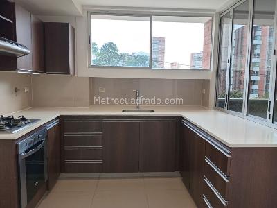 Apartamento de 3 alcobas en venta en La Florida, Medellín, 128 m² · foto 6 de 19