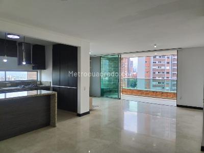 Apartment for rent in EL POBLADO, Medellín