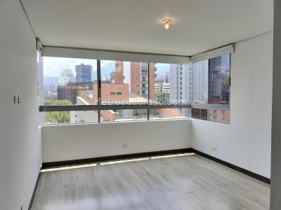 Apartamento de 3 alcobas en arriendo en El Poblado, Medellín, 160 m² · foto 8 de 17