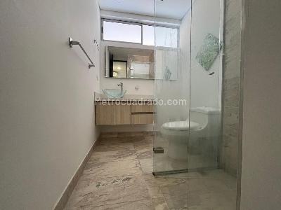 Apartamento de 1 alcoba en arriendo en El Poblado, Medellín, 50 m² · foto 10 de 10